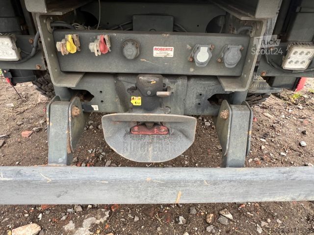 Camion cu platformă SCANIA P 320 4x4 /AC/Standhzg/EU6 Single Bereifung