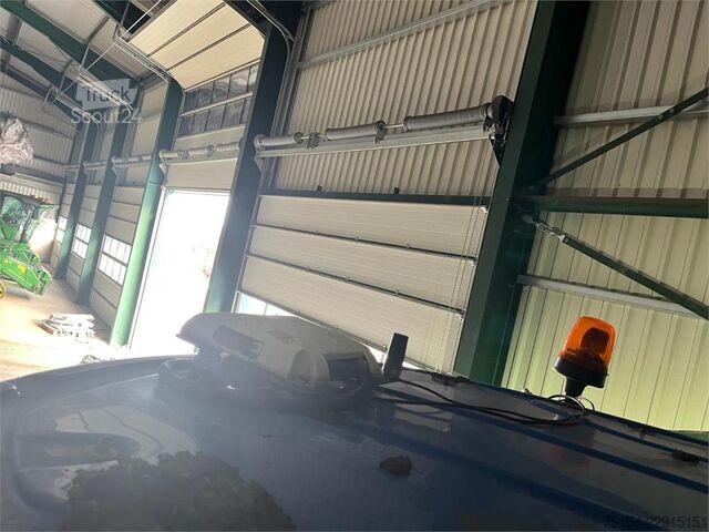  New Holland T 9.560
