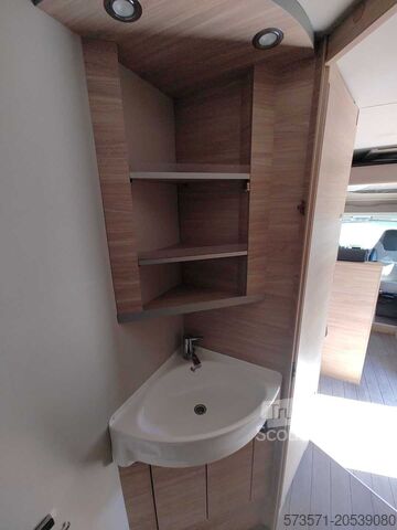 Autocaravana semi-integrada Fiat Ducato Carasuite 650 MF Teilintegriert | Voll ausgestattet