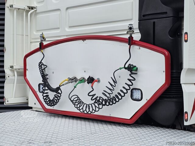 Standaard-SZM DAF XF480 / 6x2/4 / LIFT STEERING AXLE