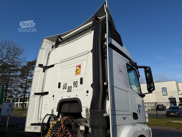 Standard-SZM Mercedes-Benz Actros 1845 - 13L ENGINE - STREAMSPACE - FRIGO ...