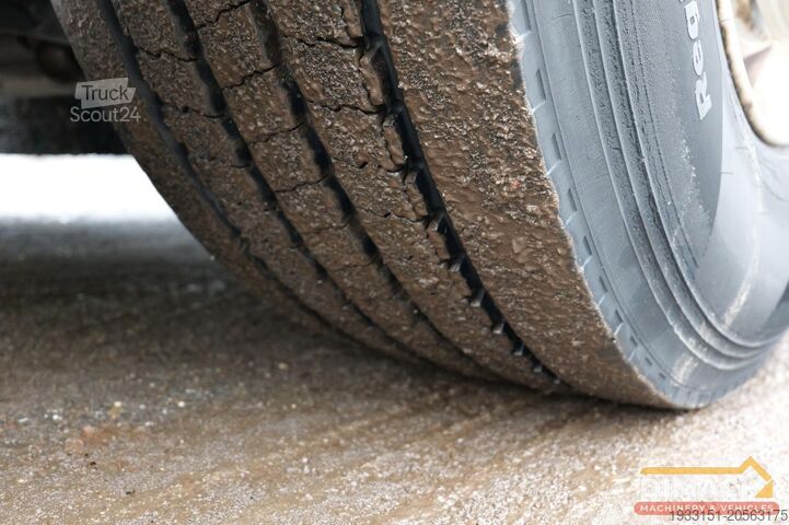 Chassis com cabina DAF FAG CF 75 Oprijwagen met hydraulische kleppen 6...