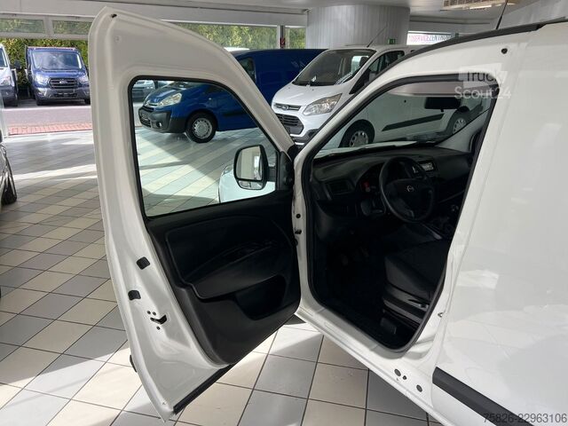 Skåpbil OPEL Combo D L2*Maxi*2.Hand*PDC*TÜV28/6*