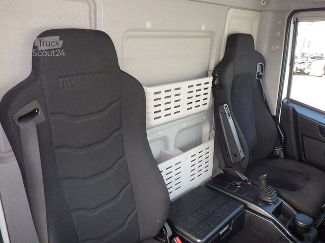 Caminhão frigorífico IVECO ML 160 E 28 P TK-Koffer 7,5m/LBW/Türen/AHK/Klima