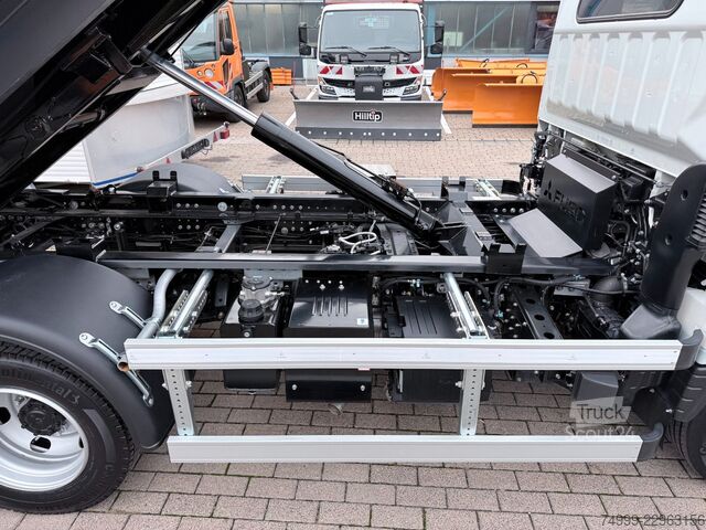 Transporter mit Kipper FUSO Canter 7C18 HYFA Abrollkipper inkl. Mulde