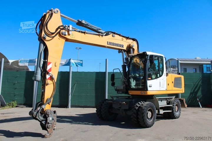 Kolesni bager LIEBHERR A 924 - Nr.: 135