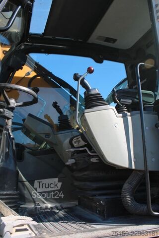Kolesni bager LIEBHERR A 924 - Nr.: 972