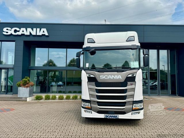 Standard dragbil SCANIA S500A4x2NB m. Standklimaanlage