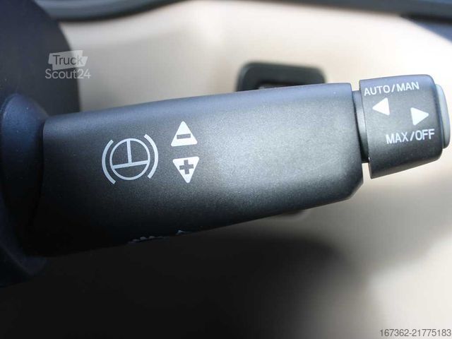 Valníkový nákladní automobil s plachtou MAN TGX 24.510, EURO 6, 6X2, NAVIGATION +  G.T.S.
