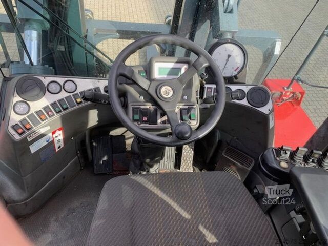 Dizelski viličarji Kalmar DCD320-12LB