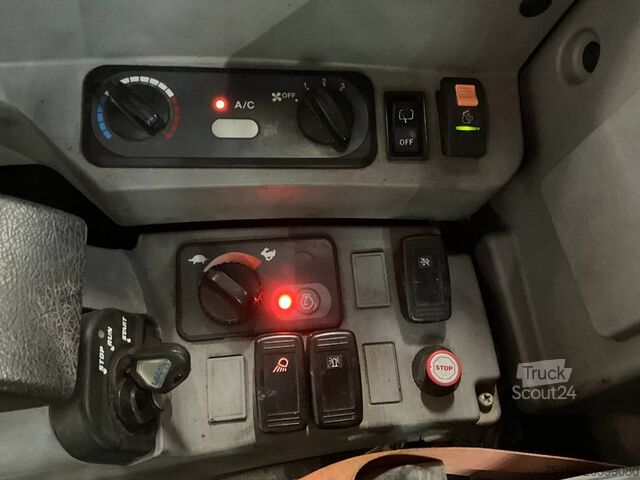 Koparka midi Kubota KX 080-4 A 2