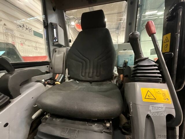 Excavadora Midi Kubota KX 080-4 A 2