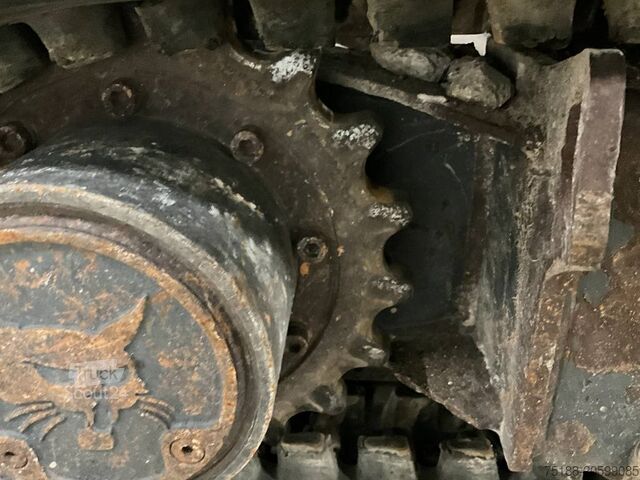 Minibagr Bobcat E 17