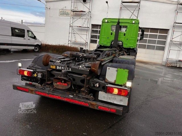 Haakarm vrachtwagen MERCEDES-BENZ Arocs 2643 Mit Meiller Abrollkipper Top