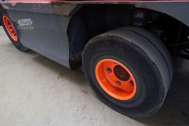 Gaffeltruck Linde P 250 127