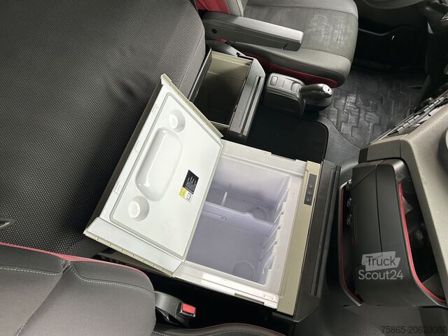 Standard-SZM Volvo FH 420 Globetrotter / 842 dkm / VEB+ / Smart Ta...