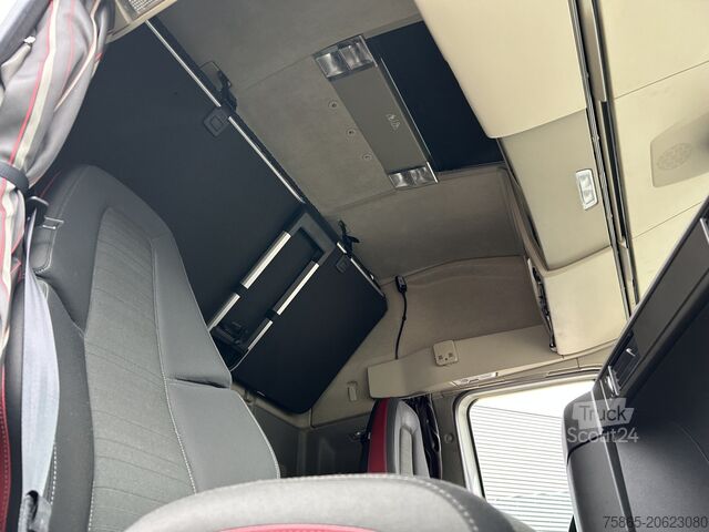 Standard-SZM Volvo FH 420 Globetrotter / 842 dkm / VEB+ / Smart Ta...