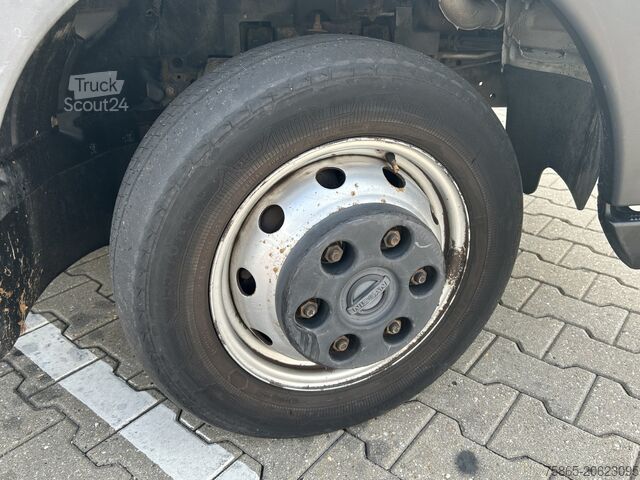 Transporte refrigerado/congelado Nissan Cabstar NT400 / Duo Temp Frigo -30 gr / 175 dkm...