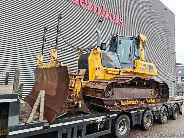 Nivelēšanas mašīna Komatsu D61 PX-15EO
