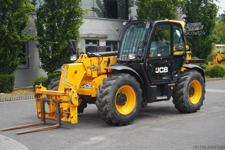 Телеподемник JCB 535-95 / 3.5 T / range 9.5 m / joystick