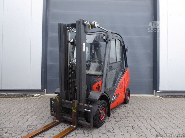 Фронтальний навантажувач вилковий Linde H25D-02