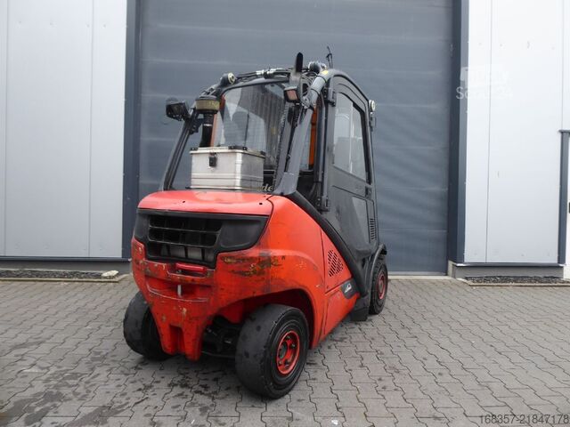 Фронтальний навантажувач вилковий Linde H25D-02