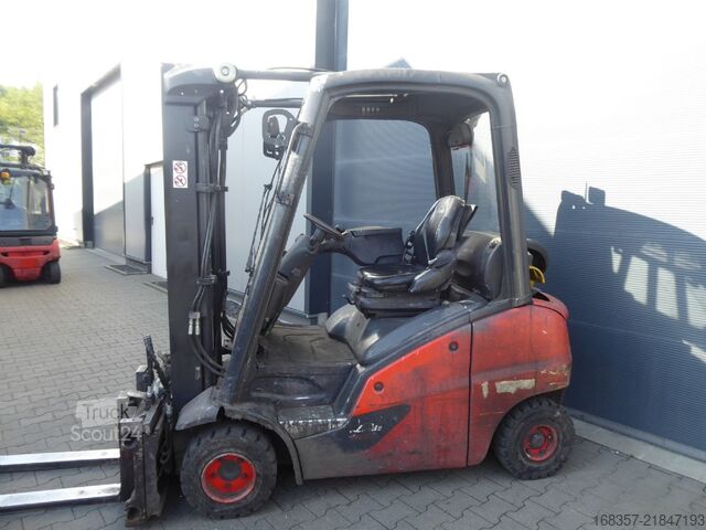 Frontgaffeltruck Linde H20T-01