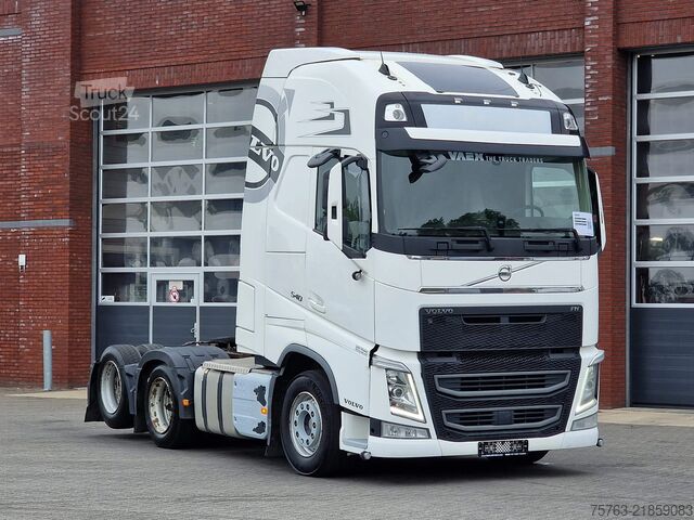 Padrão-SZM Volvo FH 13.540 Globetrotter 6x4 Lift axle - PTO/Hydr...