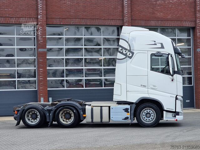 Standard-SZM Volvo FH 13.540 Globetrotter 6x4 Lift axle - PTO/Hydr...