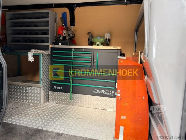 панельний фургон Iveco 35 S 18 Mobiele werkplaats