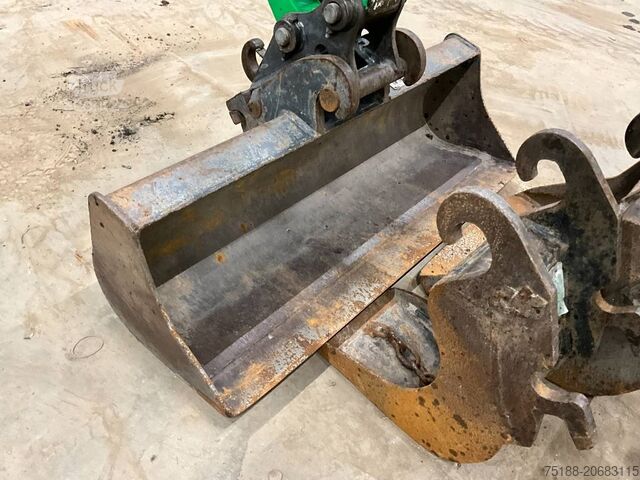 Minigraver Bobcat E 19