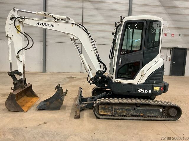 Minigraver Hyundai Robex 35 Z-9