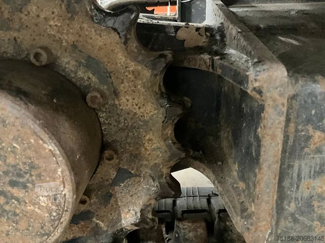 Minigraver Kubota U 27-4