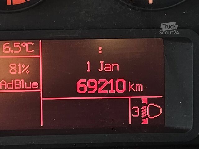 Чемодан IVECO DAILY 35C16 Bakwagen Laadklep !