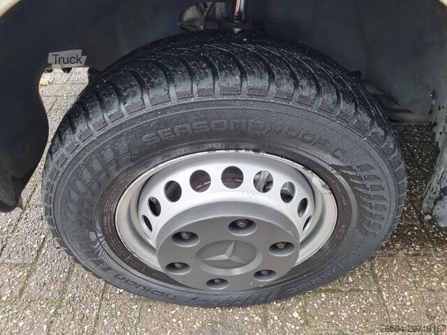 Koffer Mercedes-Benz Sprinter 513 CDI Koffer 21kub 130 pk Euro 5B GV...