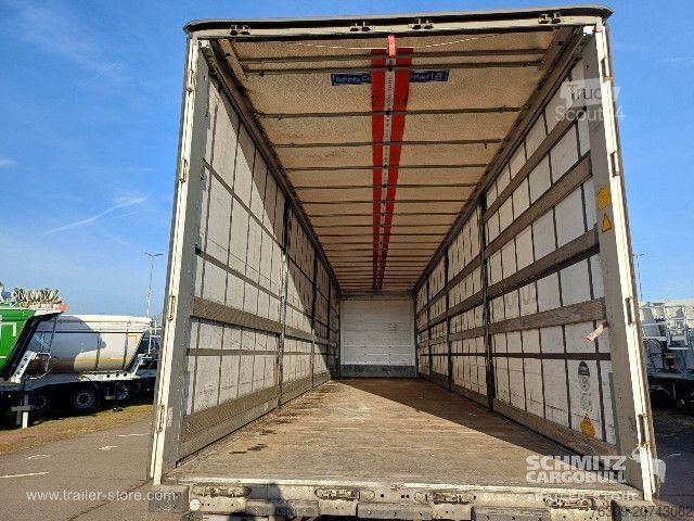 Отворено полуремарке с брезент Schmitz Cargobull Curtainsider Standard Getränke