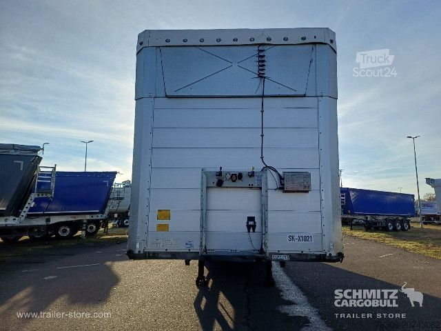 Отворено полуремарке с брезент Schmitz Cargobull Curtainsider Standard Getränke