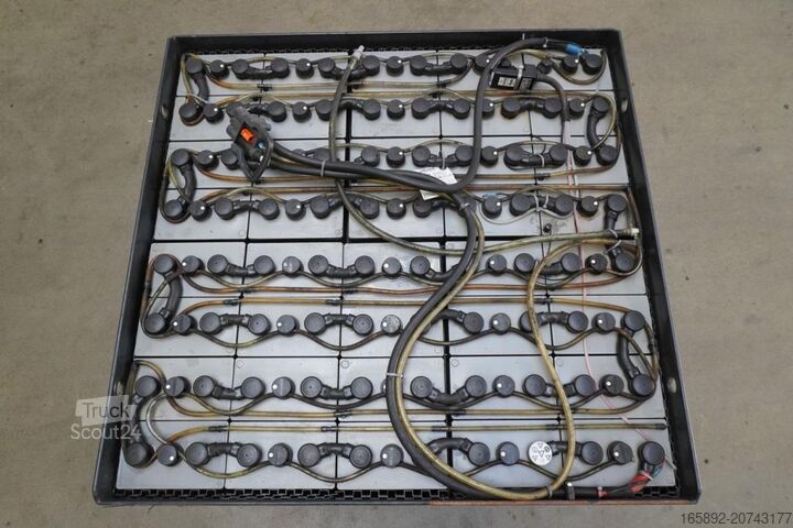 Batéria vysokozdvižného vozíka GRUMA 80 Volt 6 PzS 930 Ah