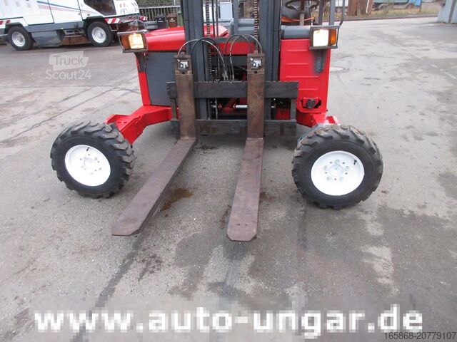 Viličar nameščen na tovornjak Moffett M4 M25.4 4-Wege Mitnahmestapler Allrad G