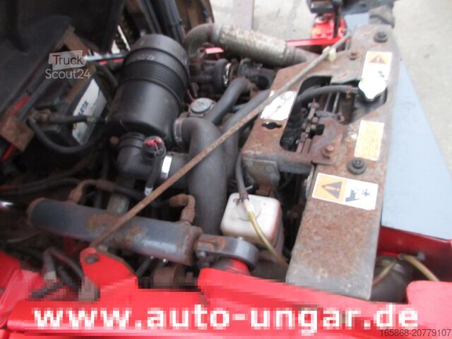 Viličar nameščen na tovornjak Moffett M4 M25.4 4-Wege Mitnahmestapler Allrad G