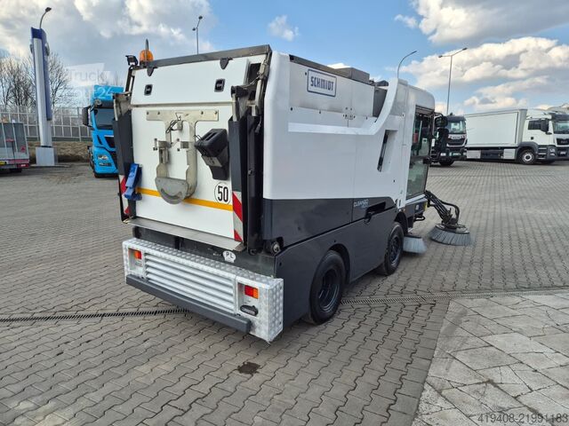 Ielu tīrīšanas mašīna Schmidt Cleango 400 / SUPER CONDITION / 3 brush