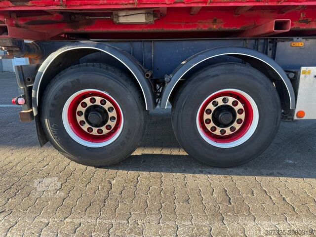 Volquete LAG City tipper / City-Kippanhänger / City tiptrailer