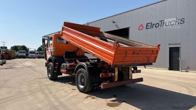 Tipper 3 côtés Mercedes-Benz SK 1722 (4X4 / LAMES / GRAND PONT / V6 / PARFAI...