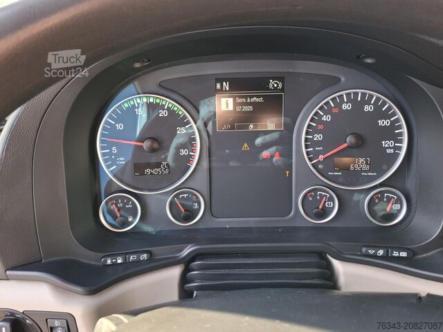 Tovorno vozilo s kesonom MAN TGL 12.220 BL - E6