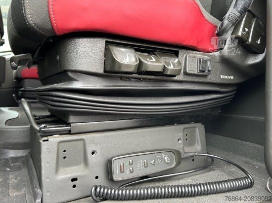 Volume trekker VOLVO FH 500 E6, LOW DECK, I-SHIFT, I-SAVE, VOLL-LUFT, STANDKLIMA