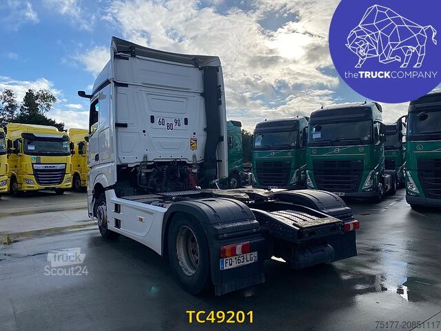 معيار SZM Mercedes-Benz Actros 1845