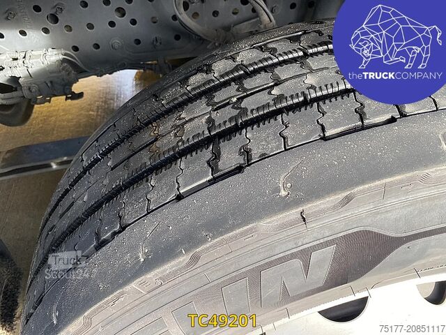 معيار SZM Mercedes-Benz Actros 1845