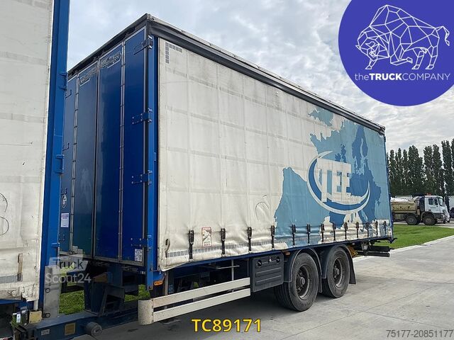 Sliding tarpaulins Vanhool 