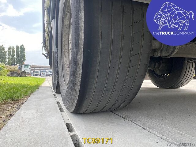 Sliding tarpaulins Vanhool