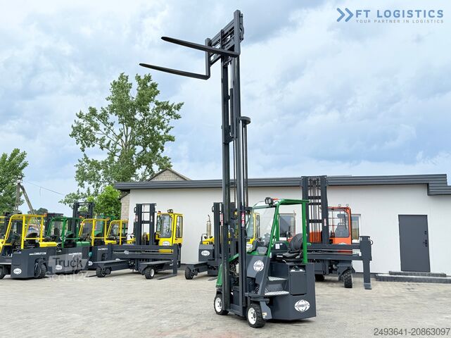 Vierwegestapler Combilift CB3000 / TRIPLEX 4900MM / FREE LIFT